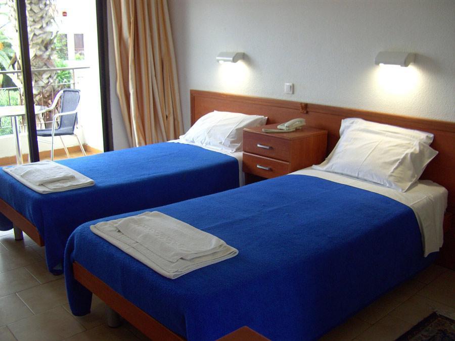 Morfeas Hotel Kavos Luaran gambar