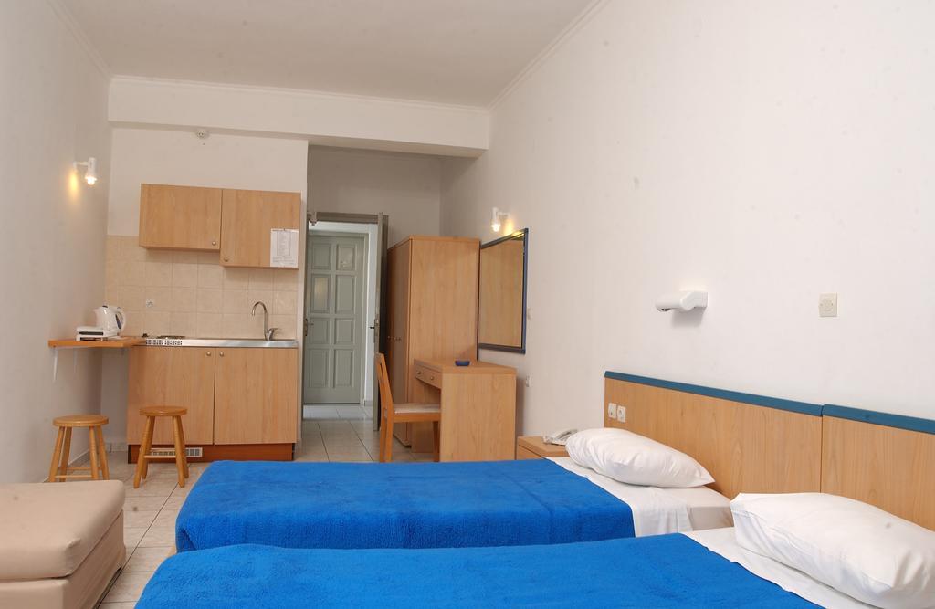 Morfeas Hotel Kavos Luaran gambar