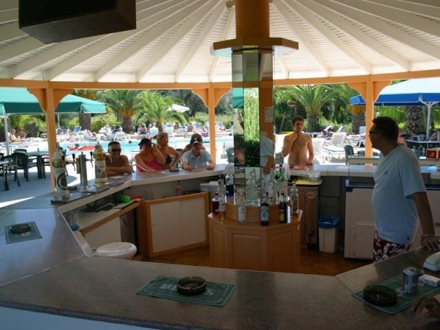 Morfeas Hotel Kavos Luaran gambar