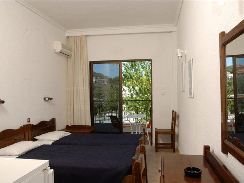 Morfeas Hotel Kavos Luaran gambar