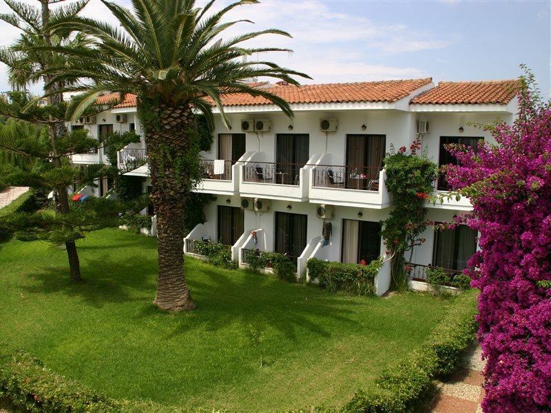 Morfeas Hotel Kavos Luaran gambar