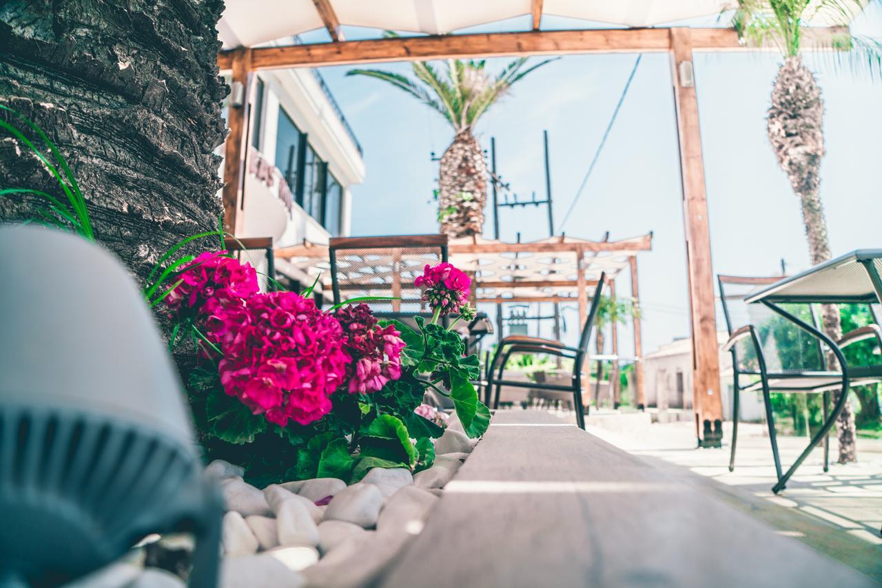 Morfeas Hotel Kavos Luaran gambar