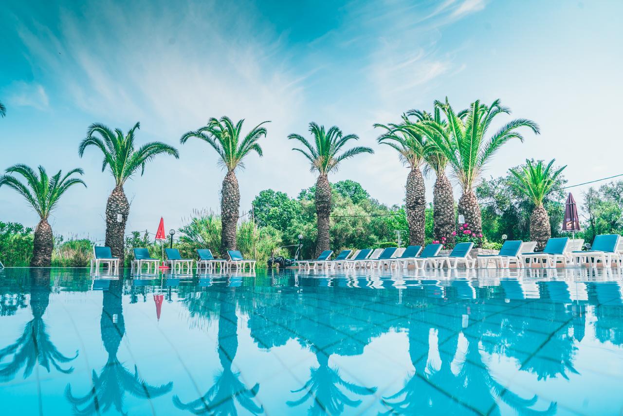 Morfeas Hotel Kavos Luaran gambar