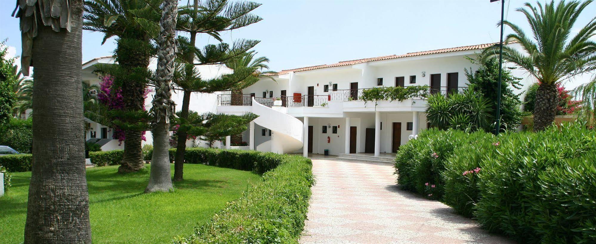 Morfeas Hotel Kavos Luaran gambar